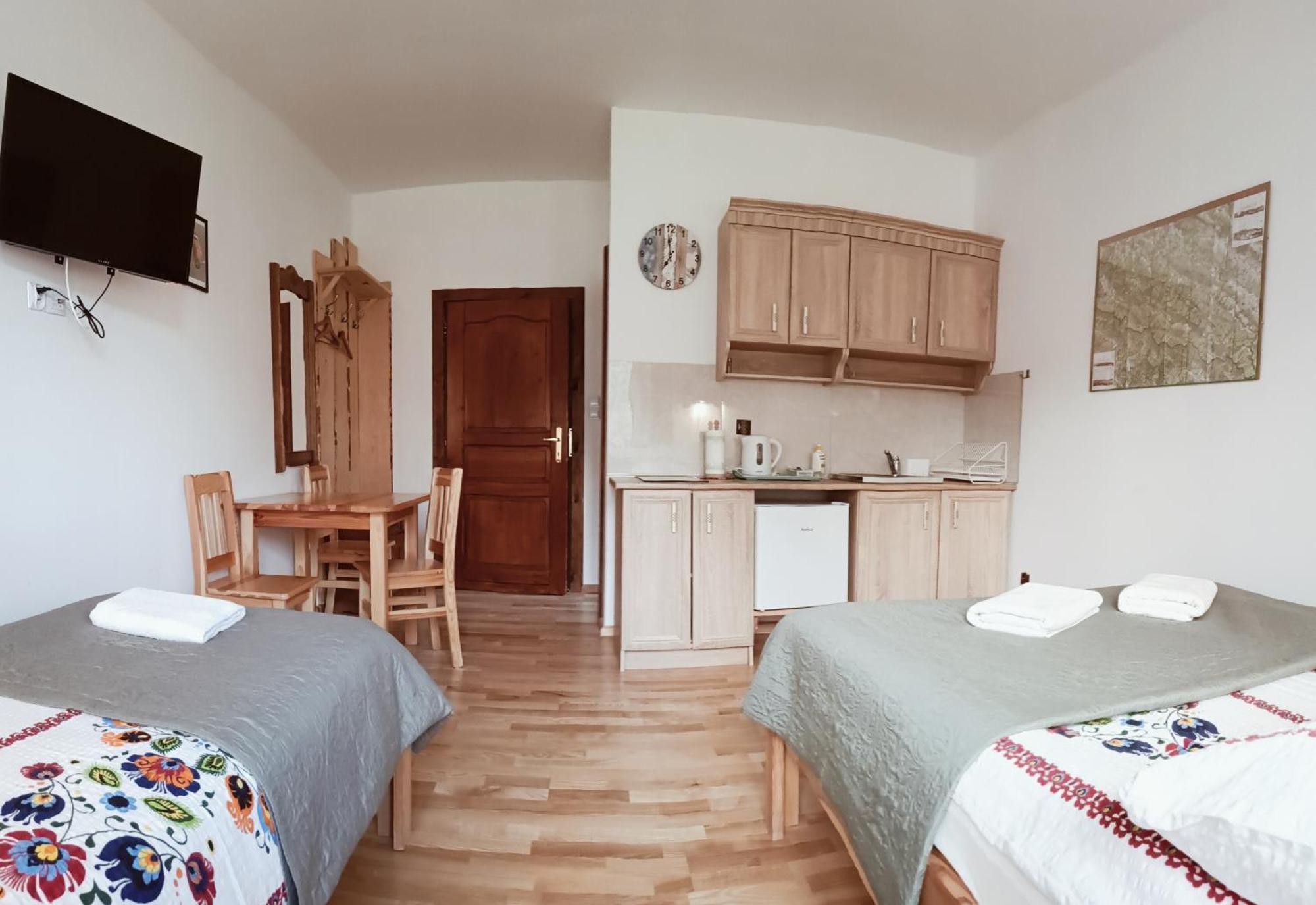 Apartamento Kyczyrka Liszna Exterior foto