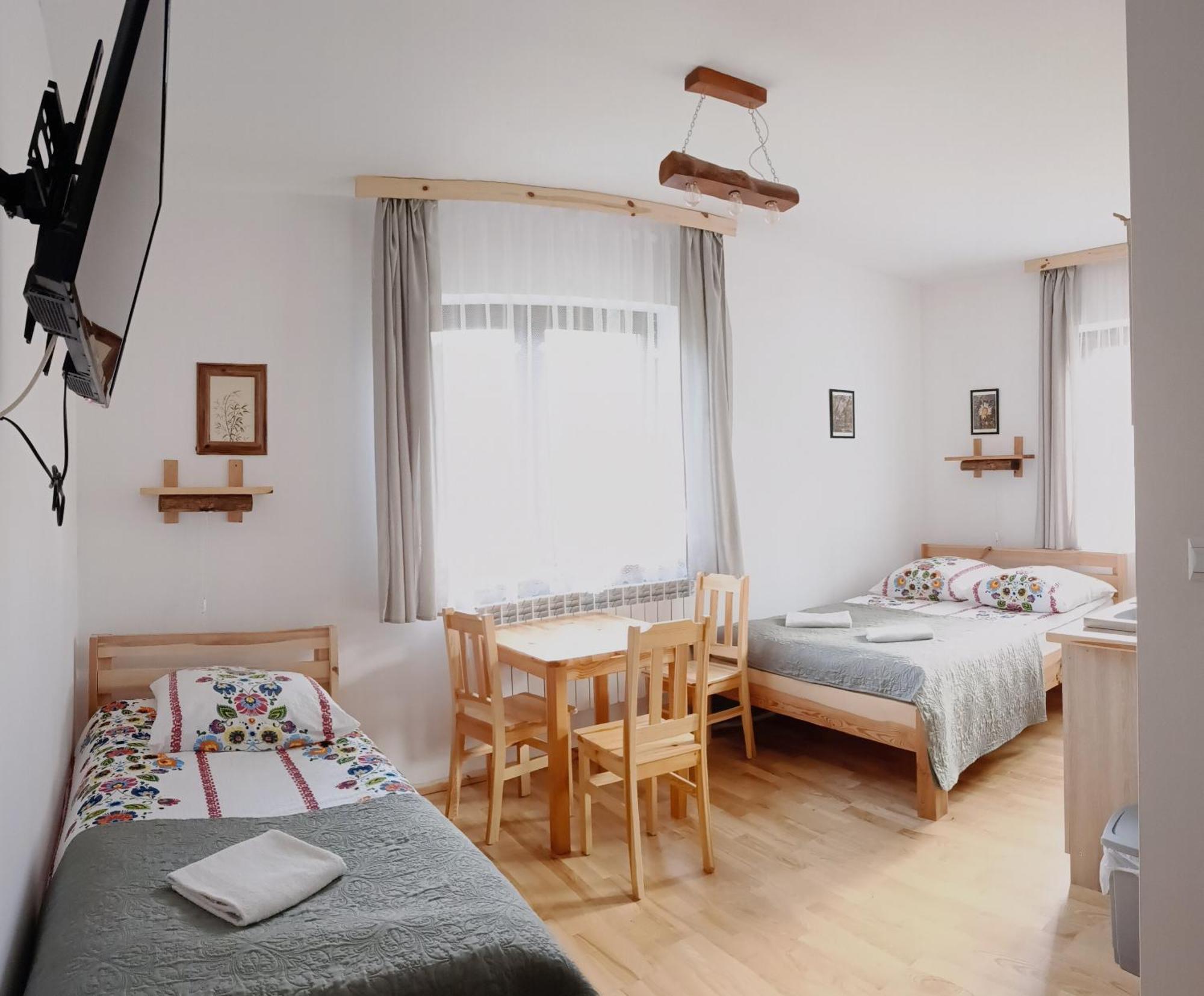 Apartamento Kyczyrka Liszna Exterior foto