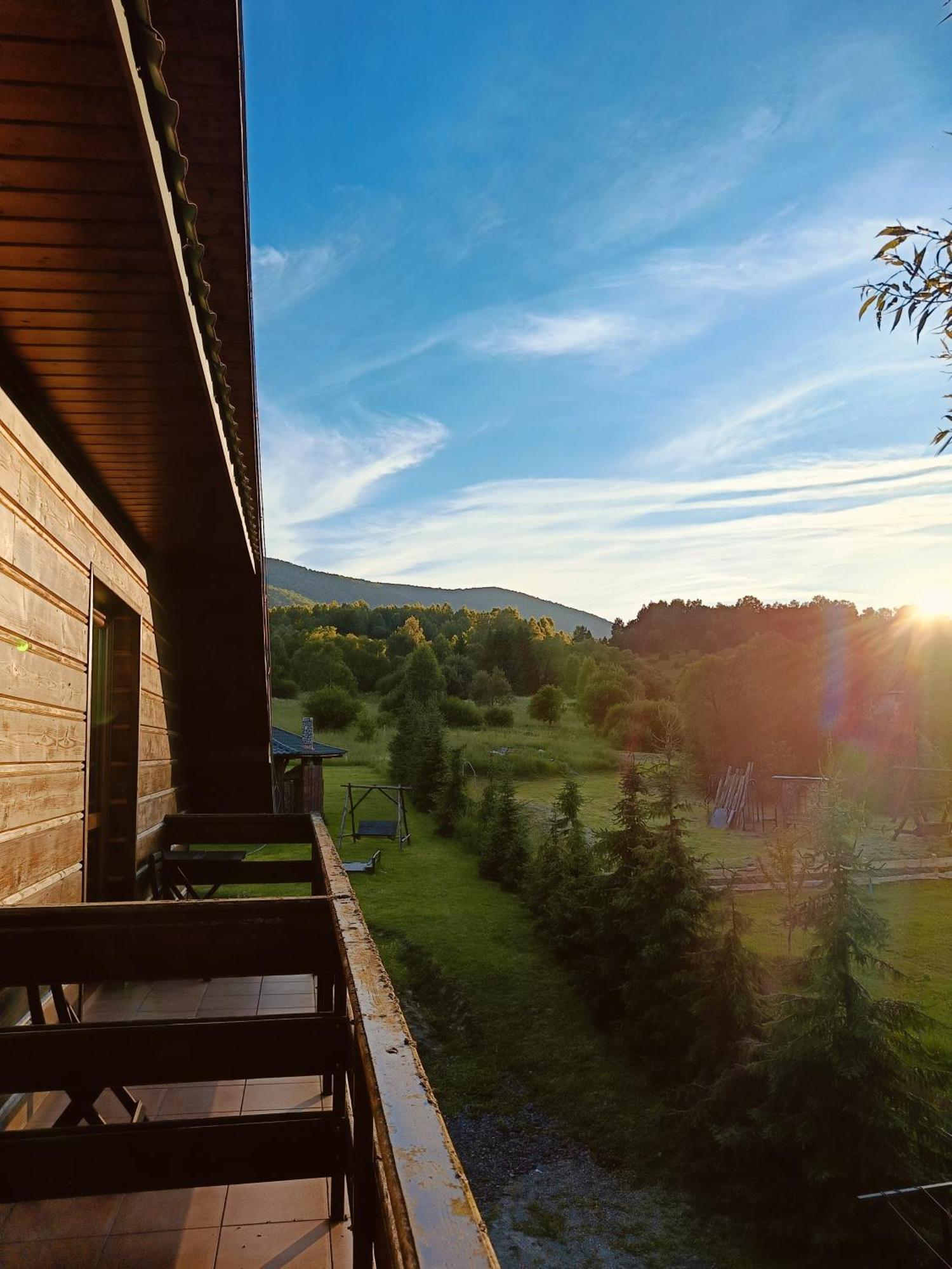 Apartamento Kyczyrka Liszna Exterior foto